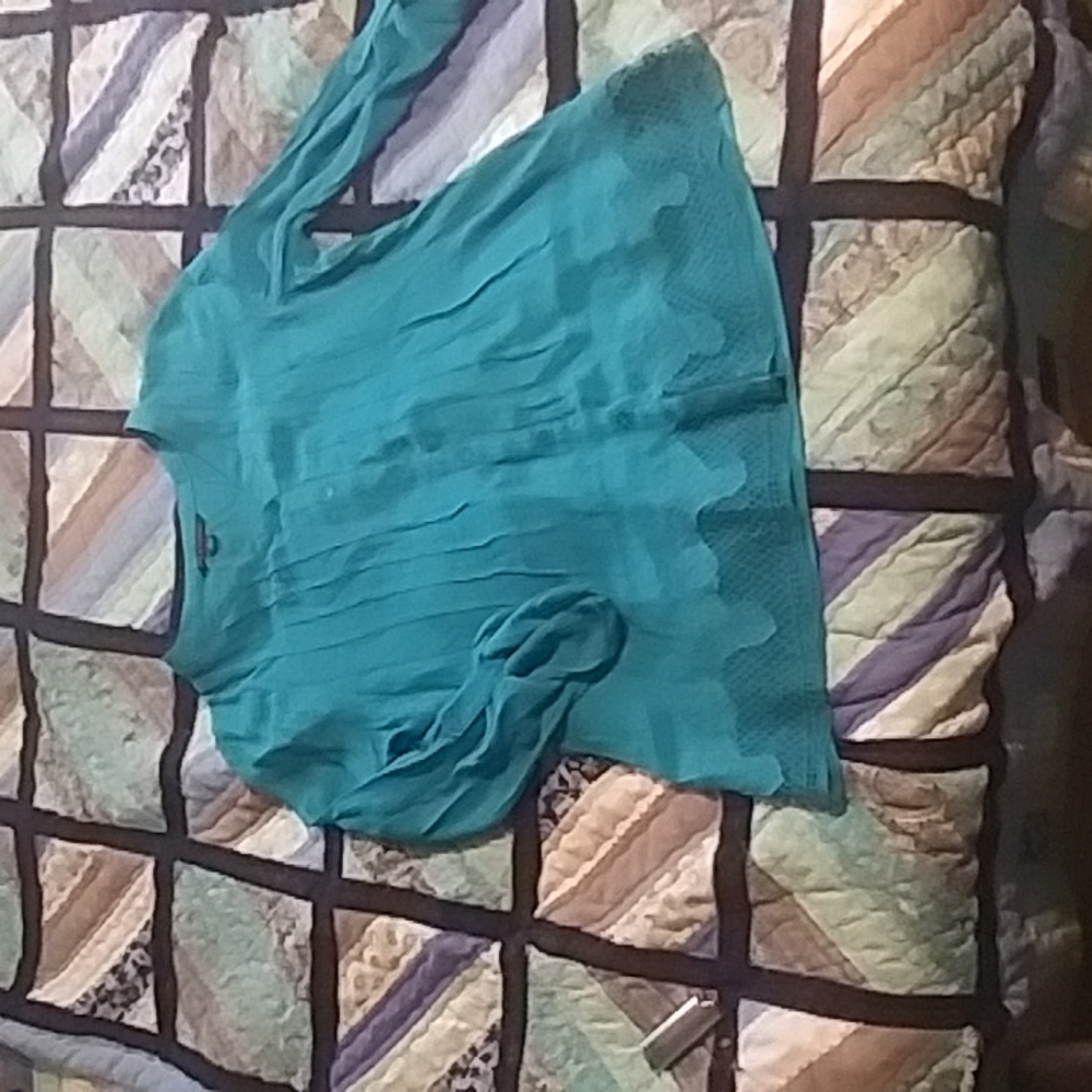 Ladies knit top